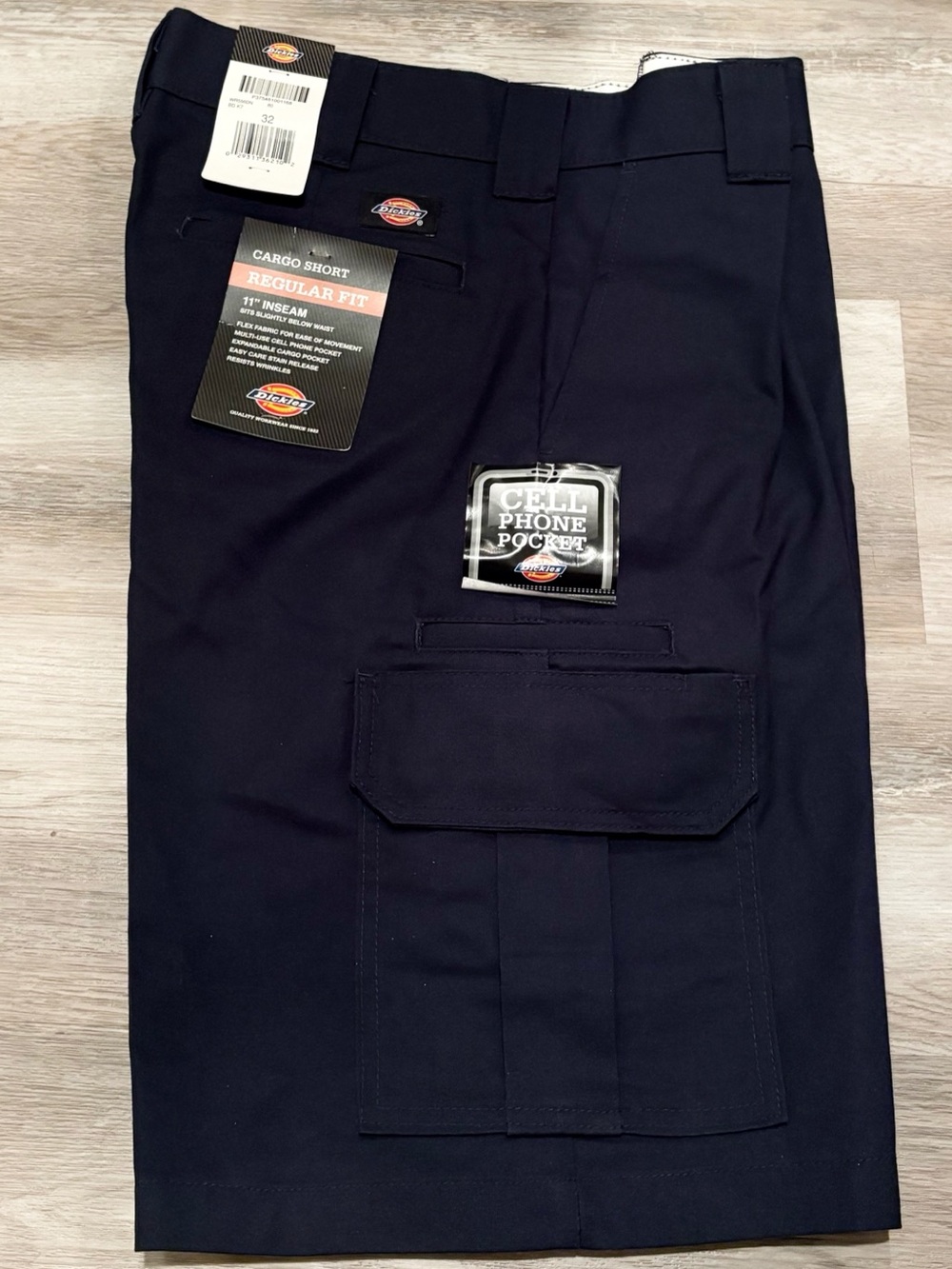 NWT DICKIES CARGO SHORTS